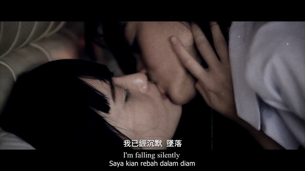 你不要我Abandoned】by Michiyo何戀慈 & Diorlynn翁依玲@RED PEOPLE ft.Namewee黃明志 - YouTube.mp4 - 00122