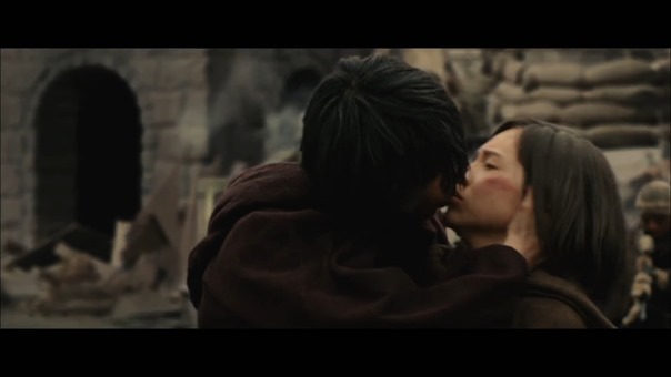 映画「進撃の巨人 ATTACK ON TITAN」予告編 - YouTube.mp4 - 00007