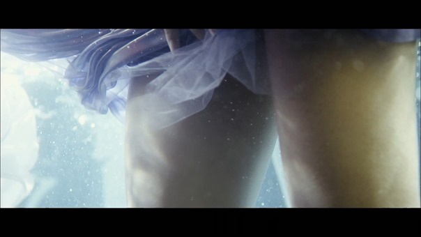MV】水の中の伝導率 Short ver. _ AKB48[公式] - YouTube.mp4 - 00056