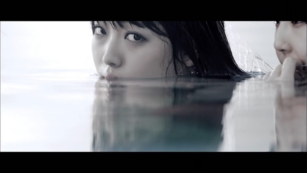 MV】水の中の伝導率 Short ver. _ AKB48[公式] - YouTube.mp4 - 00057