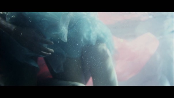MV】水の中の伝導率 Short ver. _ AKB48[公式] - YouTube.mp4 - 00101