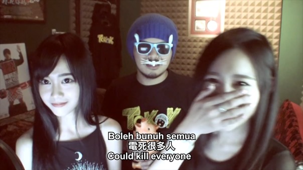 ---[Namewee Tokok] 048 Lesbian Kiss 女女之吻 02-08-15 - YouTube.mp4 - 00015