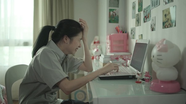 hormones3 trailer-23