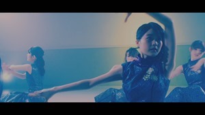 乃木坂46 『インフルエンサー』.mp4 - 00013