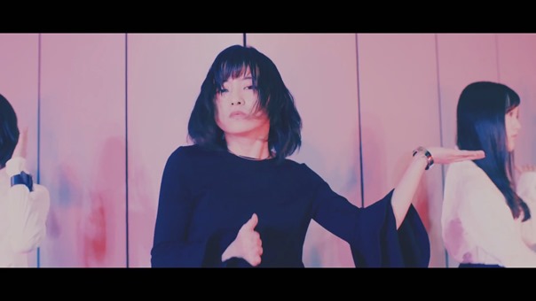 乃木坂46 『インフルエンサー』.mp4 - 00049