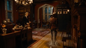 Doctor.Who.2005.S10E01.1080p.AMZN.WEBRip.DDP5.1.x264-NTb.mkv - 00089