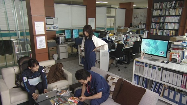 Code Blue Season 3 EP01 720p HDTV x264 AAC-DoA.mkv - 00113