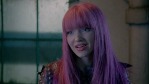 Descendants.2.2017.1080p.AMZN.WEBRip.DDP5.1.x264-TVSmash.mkv - 00046