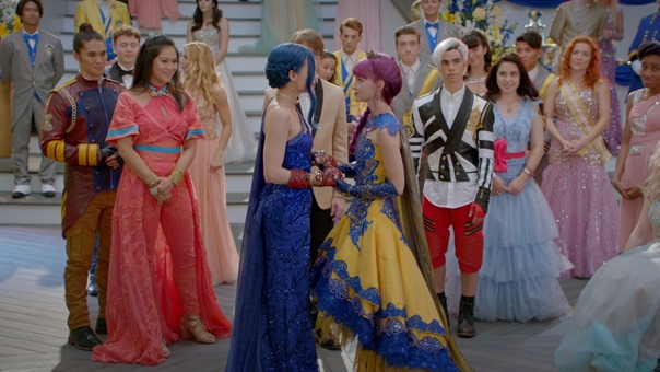 Descendants.2.2017.1080p.AMZN.WEBRip.DDP5.1.x264-TVSmash.mkv - 00225