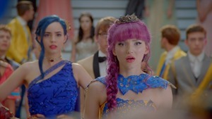 Descendants.2.2017.1080p.AMZN.WEBRip.DDP5.1.x264-TVSmash.mkv - 00232