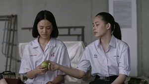 เดียวดายกลางสายลม (Cover Version) เพลงประกอบภาพยนตร์ “เพื่อน..ที่ระลึก” - บี น้ำทิพย์【OFFICIAL MV】 - YouTube.MKV - 00045