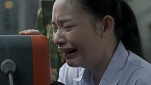 เดียวดายกลางสายลม (Cover Version) เพลงประกอบภาพยนตร์ “เพื่อน..ที่ระลึก” - บี น้ำทิพย์【OFFICIAL MV】 - YouTube.MKV - 00052