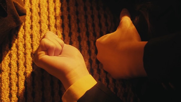 indigo la End「鐘泣く命」 - YouTube.MP4 - 00171