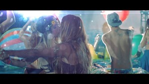 Andrés Badler - Live and Learn ft. Steve Bow (Official video) - YouTube.MKV - 00202