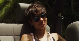 AVAN LAVA - Sisters (Official Uncensored Version) - YouTube.MP4 - 00039