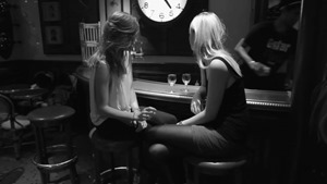 BETS - Jenny - OFFICIAL VIDEO - YouTube.MP4 - 00097