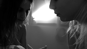 BETS - Jenny - OFFICIAL VIDEO - YouTube.MP4 - 00128