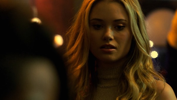 Marvels.Runaways.S01E01.Reunion.1080p.Hulu.WEB-DL.AAC2.0.H.264-QOQ.mkv - 00074