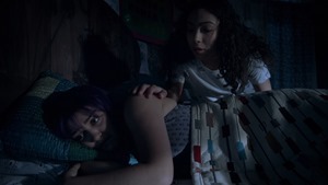 Marvels.Runaways.S01E02.Rewind.1080p.Hulu.WEB-DL.AAC2.0.H.264-QOQ.mkv - 00020