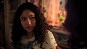 Marvels.Runaways.S01E03.Destiny.1080p.Hulu.WEB-DL.AAC2.0.H.264-QOQ.mkv - 00006