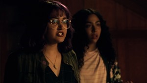 Marvels.Runaways.S01E04.Fifteen.1080p.Hulu.WEB-DL.AAC2.0.H.264-QOQ.mkv - 00003