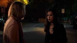 Marvels.Runaways.S01E05.Kingdom.1080p.Hulu.WEB-DL.AAC2.0.H.264-QOQ.mkv - 00018