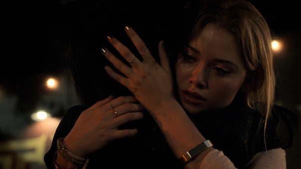 Marvels.Runaways.S01E05.Kingdom.1080p.Hulu.WEB-DL.AAC2.0.H.264-QOQ.mkv - 00049