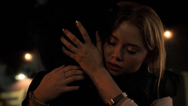 Marvels.Runaways.S01E05.Kingdom.1080p.Hulu.WEB-DL.AAC2.0.H.264-QOQ.mkv - 00054