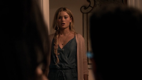 Marvels.Runaways.S01E05.Kingdom.1080p.Hulu.WEB-DL.AAC2.0.H.264-QOQ.mkv - 00209