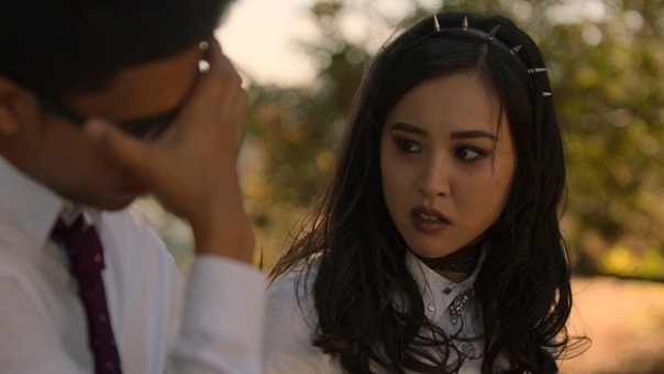 Marvel.s.Runaways.S01E10.Hostile.1080p.Hulu.WEB-DL.AAC2.0.H.264-QOQ.mkv - 00034