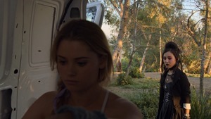 Marvel.s.Runaways.S01E10.Hostile.1080p.Hulu.WEB-DL.AAC2.0.H.264-QOQ.mkv - 00068