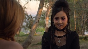 Marvel.s.Runaways.S01E10.Hostile.1080p.Hulu.WEB-DL.AAC2.0.H.264-QOQ.mkv - 00122