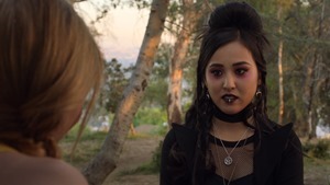 Marvel.s.Runaways.S01E10.Hostile.1080p.Hulu.WEB-DL.AAC2.0.H.264-QOQ.mkv - 00129