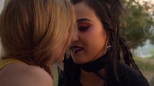 Marvel.s.Runaways.S01E10.Hostile.1080p.Hulu.WEB-DL.AAC2.0.H.264-QOQ.mkv - 00158