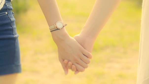 수란 (SURAN) - 슬픈 아픔 (Sad Pain) MV - YouTube.MKV - 00012