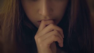 수란 (SURAN) - 슬픈 아픔 (Sad Pain) MV - YouTube.MKV - 00025