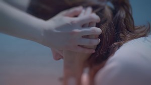 수란 (SURAN) - 슬픈 아픔 (Sad Pain) MV - YouTube.MKV - 00052