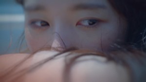 수란 (SURAN) - 슬픈 아픔 (Sad Pain) MV - YouTube.MKV - 00055