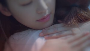 수란 (SURAN) - 슬픈 아픔 (Sad Pain) MV - YouTube.MKV - 00059