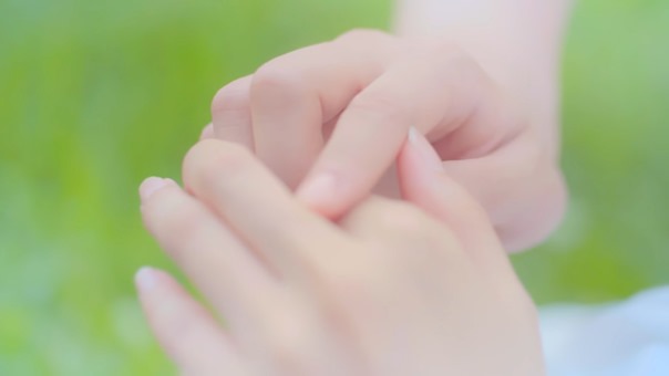 수란 (SURAN) - 슬픈 아픔 (Sad Pain) MV - YouTube.MKV - 00077