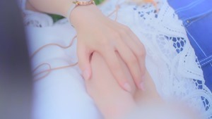 수란 (SURAN) - 슬픈 아픔 (Sad Pain) MV - YouTube.MKV - 00080