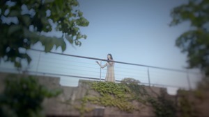 수란 (SURAN) - 슬픈 아픔 (Sad Pain) MV - YouTube.MKV - 00090