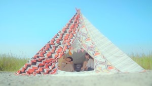 수란 (SURAN) - 슬픈 아픔 (Sad Pain) MV - YouTube.MKV - 00128