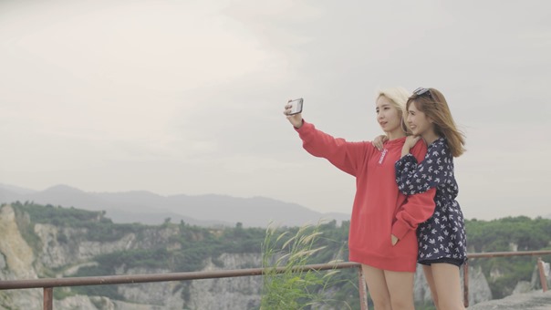 G I R L F R I E N D - ไม่เคย-Synkornize ( Unofficial MV ) - YouTube.MKV - 00;48;39.293