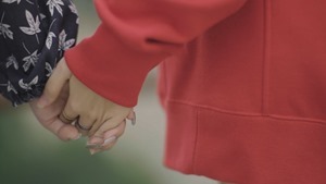 G I R L F R I E N D - ไม่เคย-Synkornize ( Unofficial MV ) - YouTube.MKV - 01;18;52.487