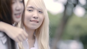 G i r l f r i e n d s Ep.02   Miniseries.mp4 - 00019