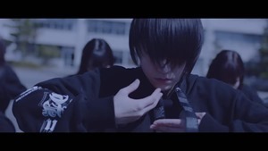 =LOVE（イコールラブ）_『手遅れcaution』【MV full】 - YouTube.MKV - 00;35;03.596