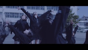 =LOVE（イコールラブ）_『手遅れcaution』【MV full】 - YouTube.MKV - 00;37;44.277