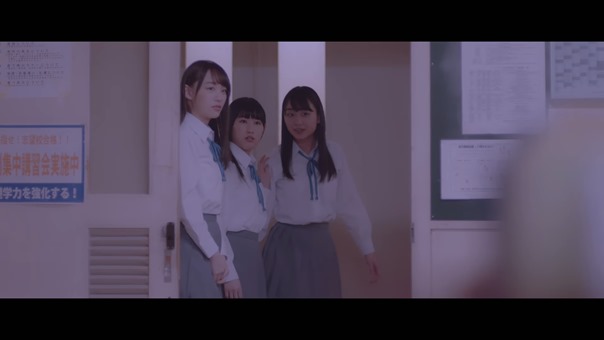 =LOVE（イコールラブ）_『手遅れcaution』【MV full】 - YouTube.MKV - 01;23;45.921