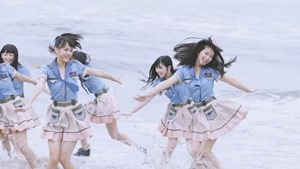 =LOVE Documentary - episode3 -【MV Shooting & Rehearsal for TIF】.MKV - 00028